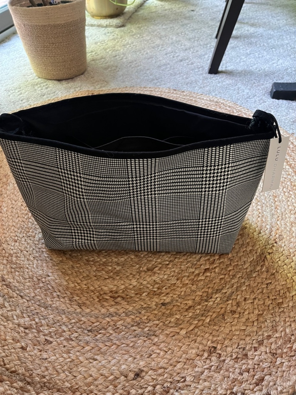 Lulu Dharma Black & White Plaid Bag Organizer